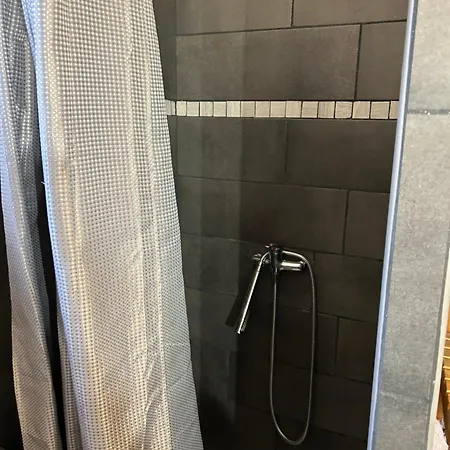Les Baumelles Apartament *